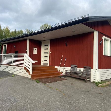 Cozy Renovated House With A Lot Of Parking Space. Хапаранда Екстериор снимка